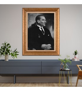 Altın Varaklı Çerçeveli Paspartulu Atatürk Tablo TR0959 (Gold)
