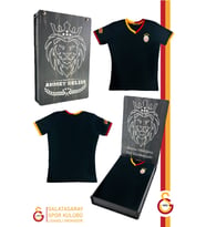 Galatasaray Orijinal Lisanslı Siyah Basic Çocuk T-shirt Kişiye Özel Hediyelik Ahşap