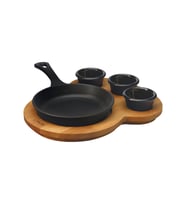 Lava Döküm Yuvarlak Kızartma Tavası Yekpare Saplı Kayın Ahşap Altlık. Çap(Ø)16cm. (Bu ürüne sos kapları dahil değildir)