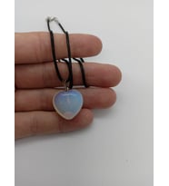OPAL AYTAŞI TAŞI KOLYE/ KALP ŞEKLİNDE DOĞALTAŞ KOLYE