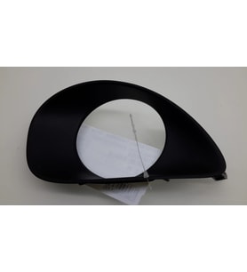 Toyota Yaris Ön Sis Lamba Kapağı Delikli Sağ 2006-2008 (Oem No:  814810D020)