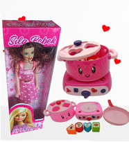 Sıla Bebek ile Pilli Mutfak Seti – Işıklı ve Sesli 8 Parça Sevimli Oyuncak (Pembe)