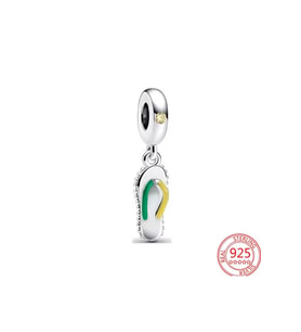 Parmak arası Terlik Sallantılı Charm