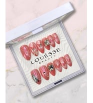 Louésse Blush Butterfly Glam Takma Tırnak 12’li Pembe Kelebek Taşlı Parlak Nail