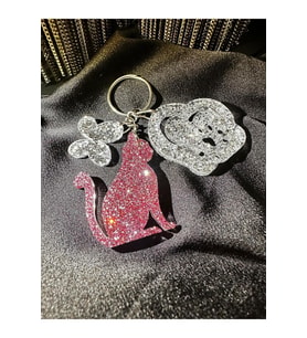 Kedi Anahtarlık Pudra Pembe ve Gümüş Sim Ekstra Figürlü Epoksi Harf Anahtarlık Hediyelik Anahtarlık