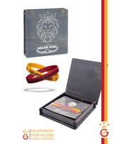 Galatasaray Orijinal Lisanslı 2'li Silikon Bileklik Hediyelik Ahşap Kutulu (Sarı-Kırmızı)