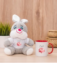 Kişiye Özel Pembe Çiçekli İsme Özel Peluş Tavşan ve Kırmızı Kupa