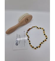 Bebek kehribar kolye ve bebe fırça seti (Sarı)