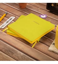Dival Notebook 16,5x16,5 cm Fıstık Yeşili Yumuşak Deri Kapak Noktalı Tarihsiz Dikişli Not Okul Defteri (Fıstık Yeşili)