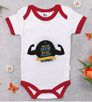 BK Kids Kişiye Özel Dayım Her Şeyi Halleder Tasarımlı Kırmızı Bebek Body Zıbın-1