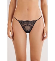 Venlisa Yarı Dantel Yarı Kumaş Siyah Tanga Külot V6107