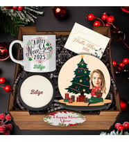 Motto Gift Yeni Yıla Özel Kupa & Bardak Altlığı & Karikatür Biblolu Hoş Geldin Yeni Yıl Hediye Sepeti 110687 (Model 2)