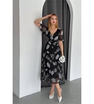 Neşeli butik kadın siyah yeni sezon piliseli yazlık şifon elbise NBQ005