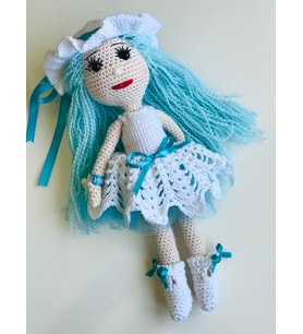 Amigurumi Mavi Saçlı Kız (Yedek Kıyafetli)
