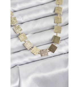 Kare Plaka Model Gold Renk Kadın Kolye TJ-BKO10825