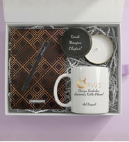 8 Mart Dünya Kadınlar Günü Baskılı Kupa Bardak & Kişiye Özel Gold Defter & Roller Kalem & Metal Kutulu Mum Hediye Seti - HR2021