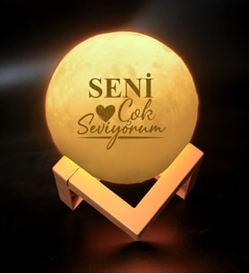 Sevgililer Gününe Özel 3D Ay Şeklinde Dekoratif Gece Lambası (Standlı) (Beyaz)