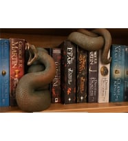 2 Parçalı Gerçek Ayrıntılara Sahip Yılan Kitap Tutucu Kitap Tutucu BOOK NOOK Taş Döküm Ağır Ürün