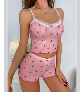 Lily Pembe Çilek Desenli Dantelli Vintage %100 Pamuk İnce Askılı Büstiyer Şort Takım