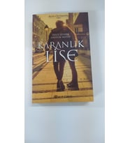 KARANLIK LİSE