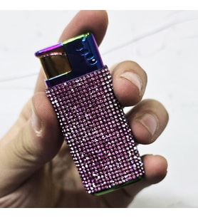 Police Kristal Parlak Neon Taşlı Çakmak Rüzgara Dayanıklı Pürmüzlü Kutulu (Pembe)