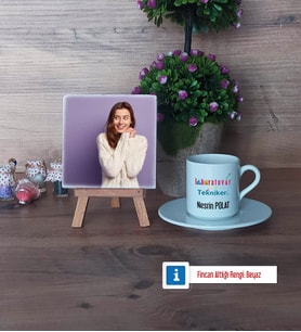 Laboratuvar Teknikeri Fotoğraflı Dekoratif Taş, Ahşap Altlıklı Türk Kahvesi Fincanı Hediye (Model 2)