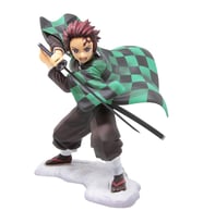 Demon Slayer Kimetsu No Yaiba Tanjiro Fighting Version Aksiyon Figür 16 Cm