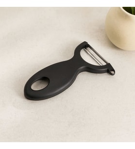 L-00834 Soyacak Siyah Plastik Saplı