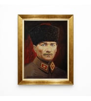 Tablore Atatürk Tablo Kalpaklı Portre Yağlı Boya Görünümlü Altın Çerçeveli Kanvas Tablo