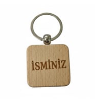 Kişiye Özel Kare Ahşap Anahtarlık – İsminiz Yazılı Lazer Gravür Anahtarlık – Özel Tasarım Kişisel Hediye