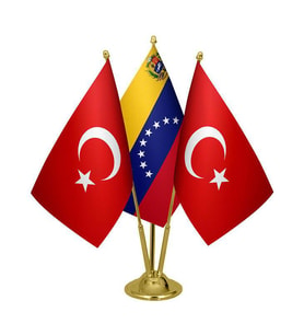 Masa Üstü Venezuella Bayrağı Türk Bayrağı Üçlü Pirinç Direk Masa Bayrak Seti