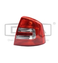 1Z5945112A Stop Lambası SAĞ - Octavia 2004-2013