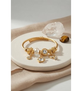 Swan Model Gold Renk Beyaz Charmlı Bileklik