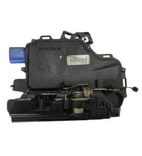 Kapı Kilidi Motorlu Sol Arka 6 Pin- 6Y0839015-WISCO- / Skoda Fabia 14-21 Arası Uyumlu