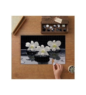 Beyaz Orkideler - Spa Taşları Tasarımı 240 parça Ahşap Puzzle Ahşap Kutuda MP04366
