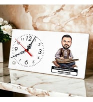 Kanun Ustası Müzisyen Erkek Karikatürlü Masa Saati