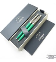 Parker Jotter Original Yeşil Tükenmez Kalem + 0.5 Versatil (uçlu) Kalem Set  İsme Özel Kalem  Hediyelik Kalem