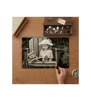 Hikaye Okuyan Kız Çocuğu Tasarımı 240 parça Ahşap Puzzle Ahşap Kutuda MP00711