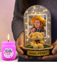Kişiye Özel Fotoğraflı & Yazılı Led Işıklı Fanus ve Kokulu Mum (Ayıcıklı)