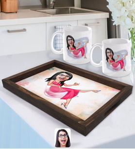 BK Gift Kişiye Özel Kadın Patroniçe Karikatürlü Doğal Ahşap Tepsi ve 2’li Kupa Bardak Seti-1