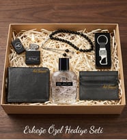 Kişiye Özel Erkek Aksesuar ve Kupa Hediye Seti (Benzinli Çakmak & Rebul RBL Black EDT Erkek Parfüm 50 ml & Cüzdan & Kartlık & Siyah Kupa) (Model 1)
