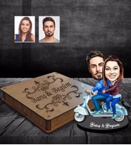 Kişiye Özel Vespa Motorcu Sevgili Karikatürlü Ahşap Biblo Kutulu Mod-3