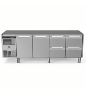 Electrolux Professional Endüstriyel Soğutmalı Tezgah, "heavy Duty", Aısı304, -2°/+10°c, Dijital, Tropikal - 590 Lt, 2 Kapılı + 4x½ Çekmeceli Üst Tablasız EH4H7AABB