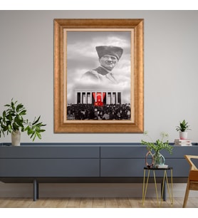Altın Varaklı Çerçeveli Paspartulu Atatürk Tablo DC1144 (Gold)
