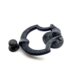 Antika Tarz Dekoratif Pirinç Dövme Kapı Tokmağı, Taktak - 150x105 mm, Oksit (Standart)