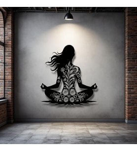 Yoga Pozisyonlu Çiçek Desenli Metal Duvar Dekoru – Huzur ve Dengenin Sembolü (Siyah)