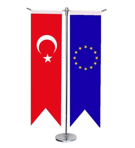 Masa Üstü Kırlangıç Avrupa Birliği + Türk Bayrağı + Krom T Direk Masa Bayrak Seti