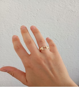 "Kadın Gold Ve Gümüş Renk Taşlı Trend Tasarım Yüzük