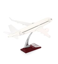 ZekUpp - Maket Uçak - Airbus 320-200 1/100 - Beyaz ÖZEL TASARIM Model Uçak