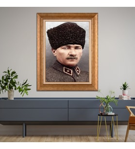 Altın Paspartulu Atatürk  Çerçeveli Tablo C295 (Gold)